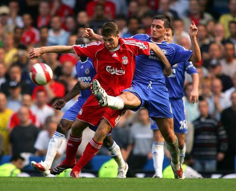 球迷翹首以 球迷翹首以